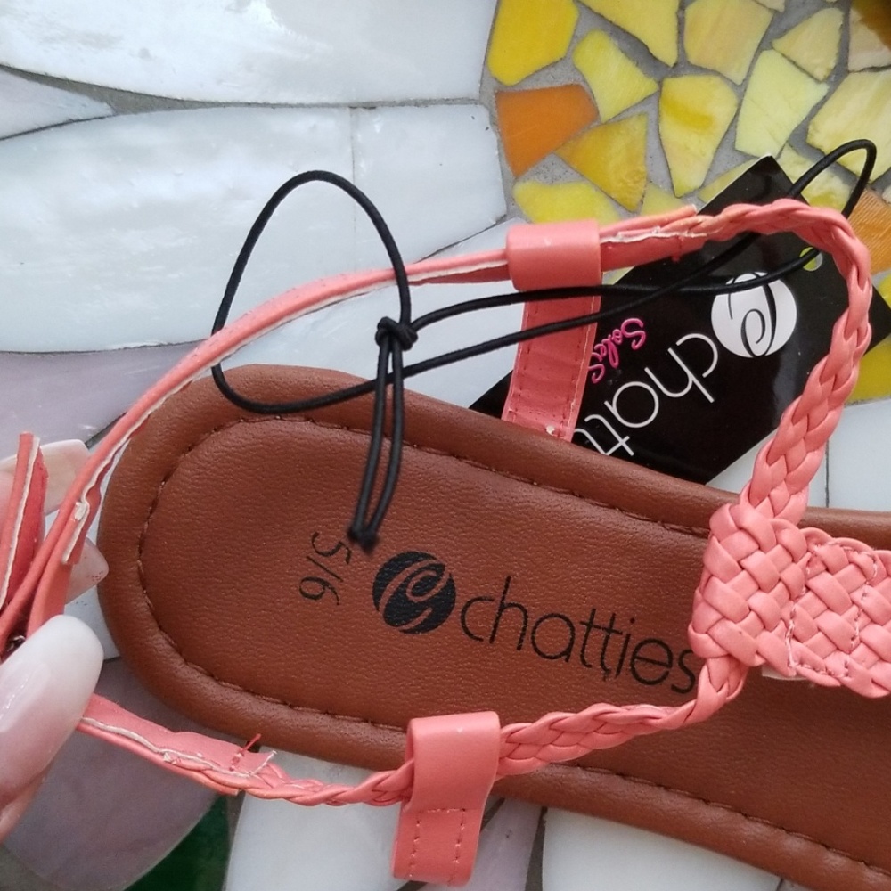 Sandals - Picture 2 of 3